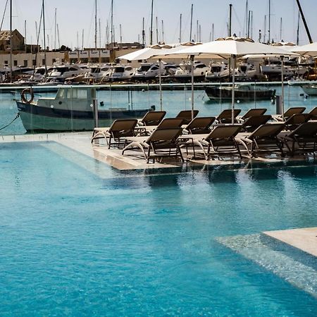 Strand Suites By Neu Collective Gzira Esterno foto