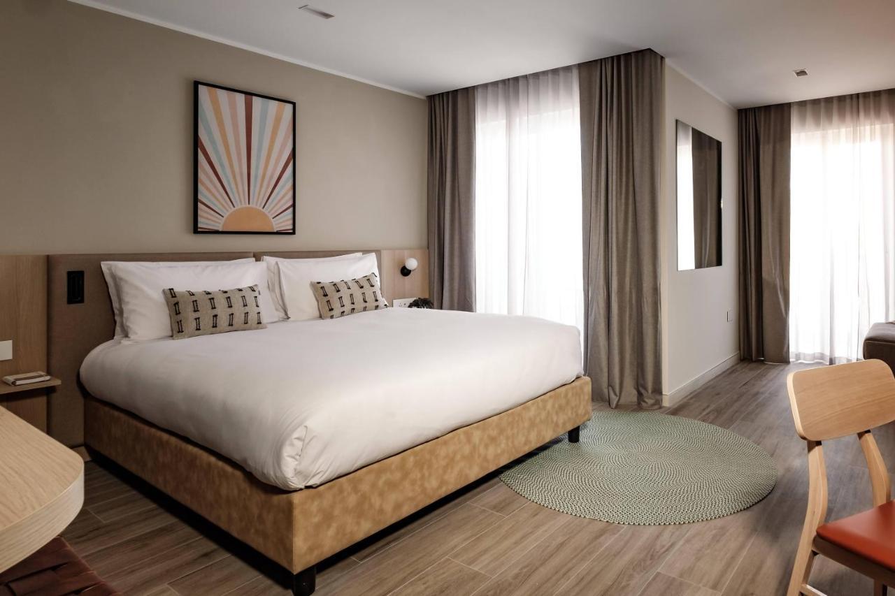 Strand Suites By Neu Collective Gzira Esterno foto
