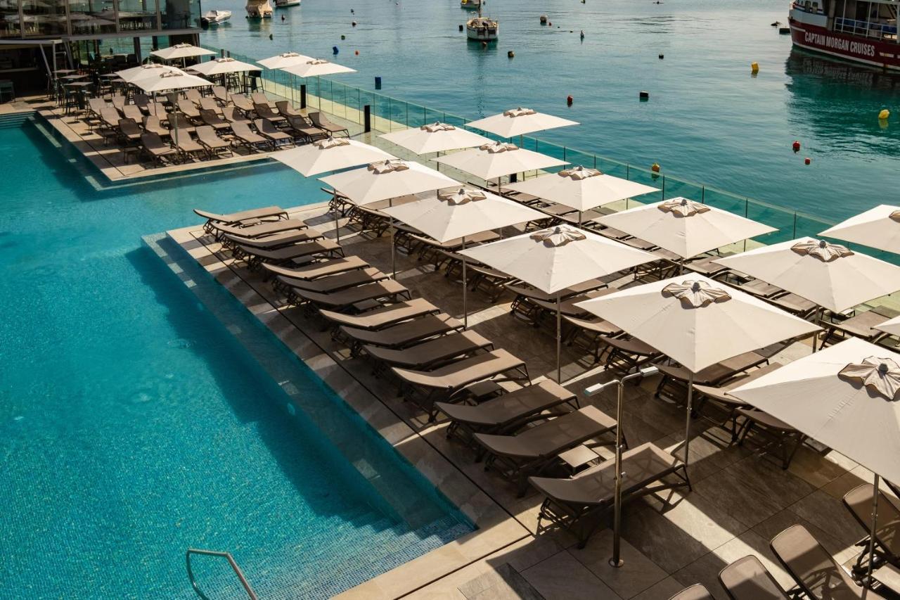 Strand Suites By Neu Collective Gzira Esterno foto