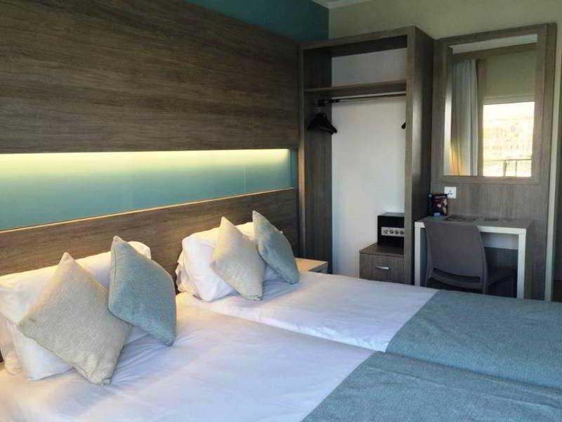 Strand Suites By Neu Collective Gzira Esterno foto