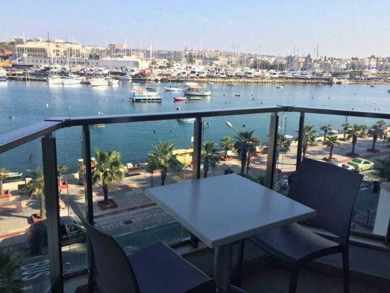 Strand Suites By Neu Collective Gzira Esterno foto