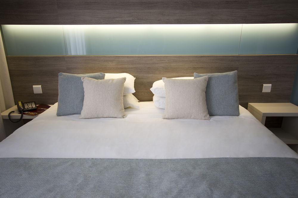 Strand Suites By Neu Collective Gzira Esterno foto