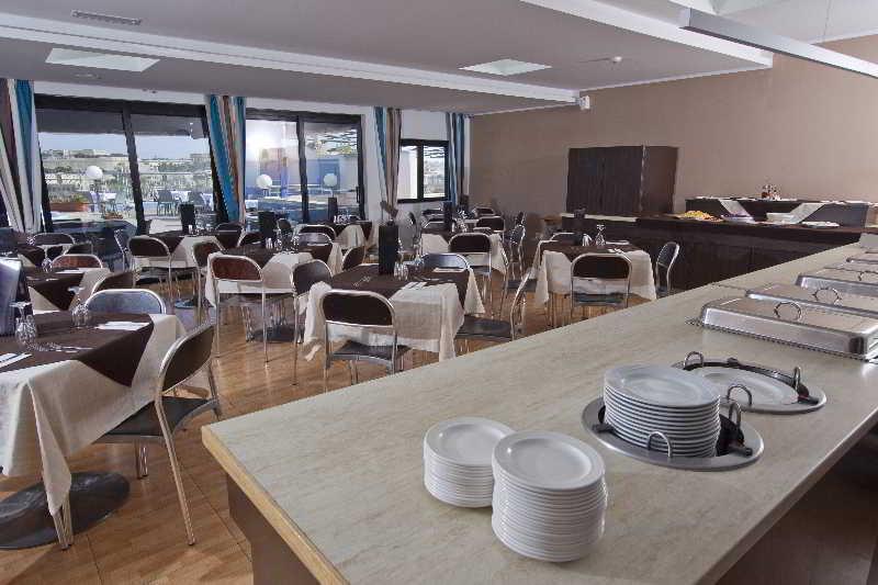 Strand Suites By Neu Collective Gzira Esterno foto